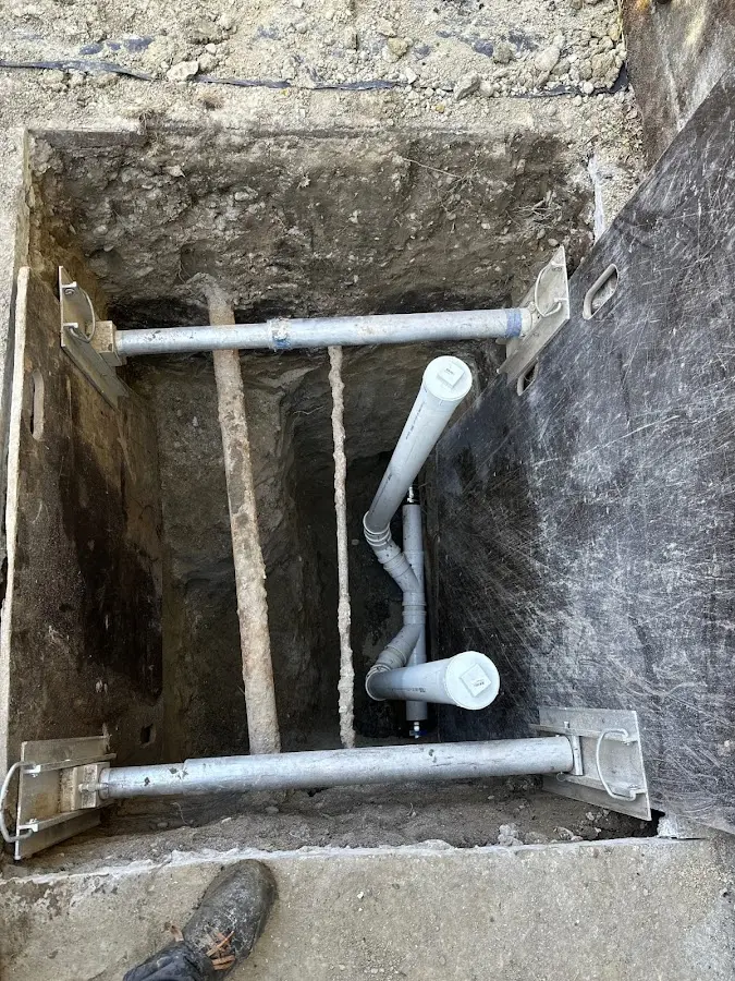 Experienced plumber completing Drain Cleaning work in Spanish Fork